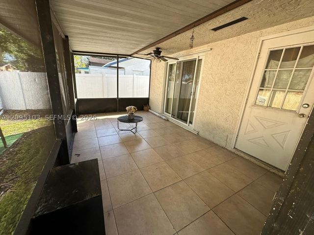 4920 SW 27th Ave 1, Dania Beach, FL 33312