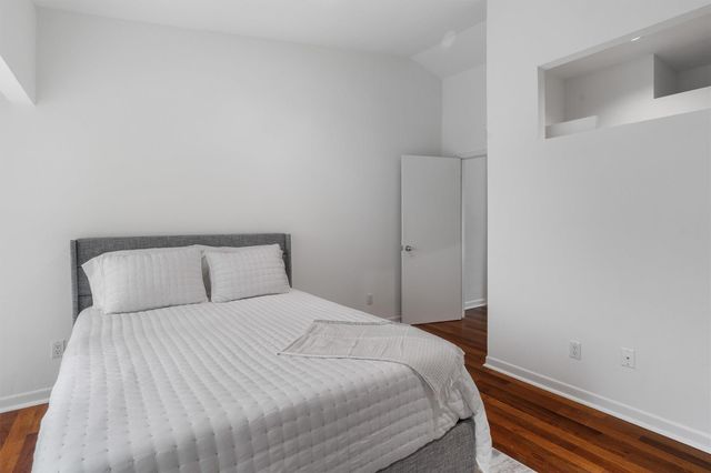 18305 Sandy Cove, Houston, TX 77058