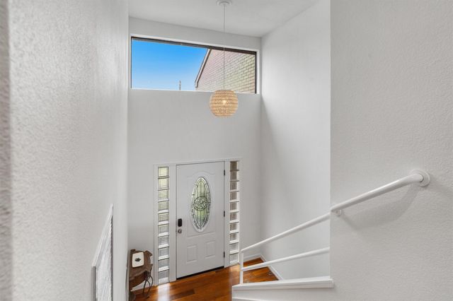 18305 Sandy Cove, Houston, TX 77058