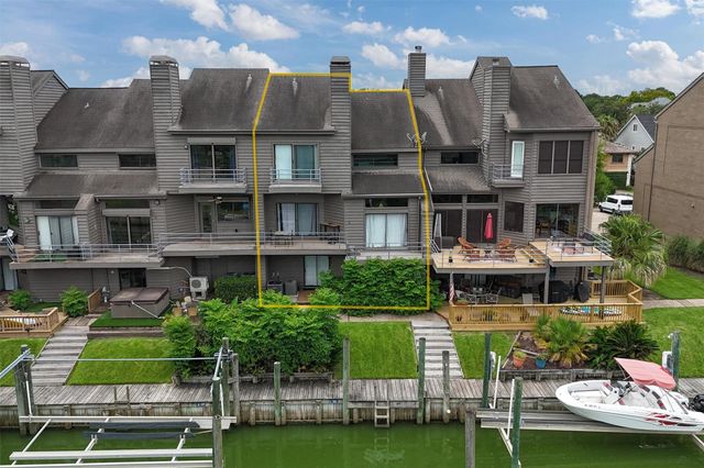 18305 Sandy Cove, Houston, TX 77058