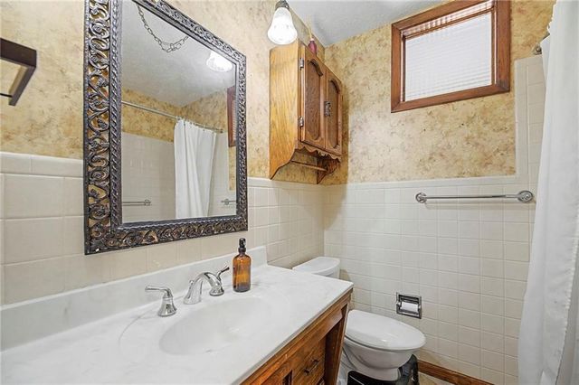 7800 Elm Avenue, Raytown, MO 64138