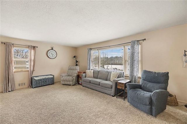 7800 Elm Avenue, Raytown, MO 64138