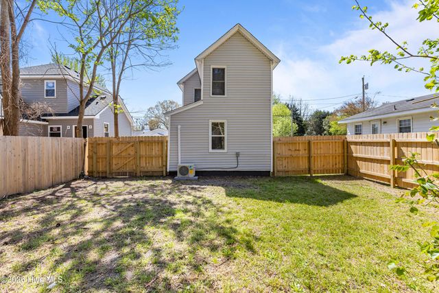 202 Bell Street, Elizabeth City, NC 27909