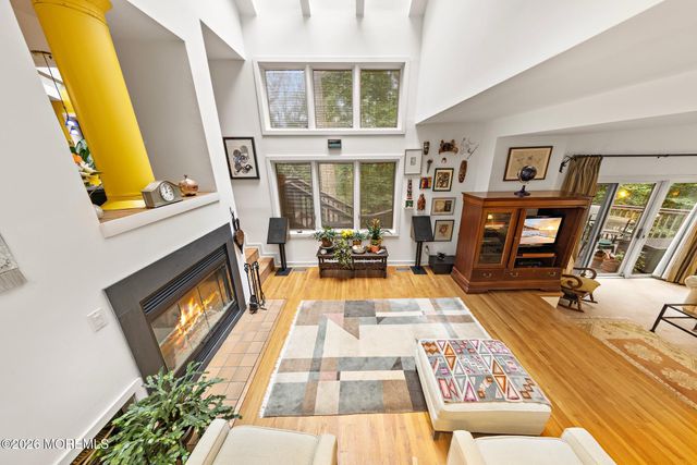 35 Sea View Terrace, Highlands, NJ 07732
