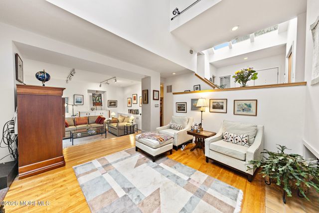 35 Sea View Terrace, Highlands, NJ 07732