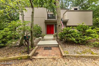 35 Sea View Terrace, Highlands, NJ 07732