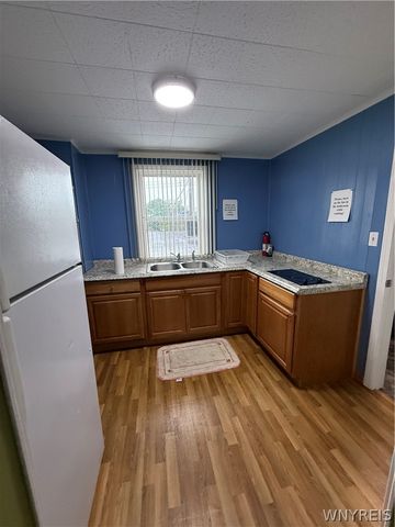 838 Niagara Falls Blvd Boulevard, Tonawanda, NY 14223