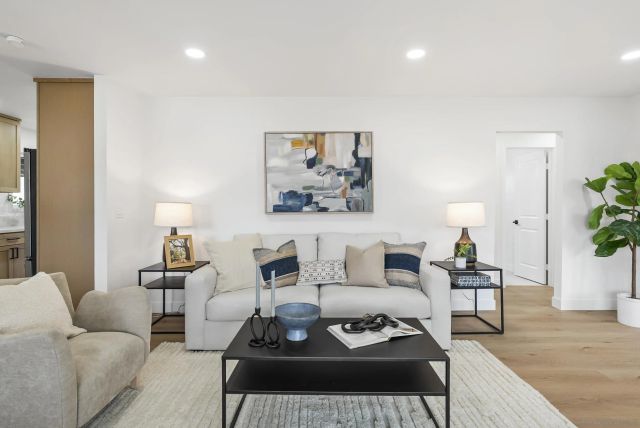 5041 CANOSA, San Diego, CA 92117