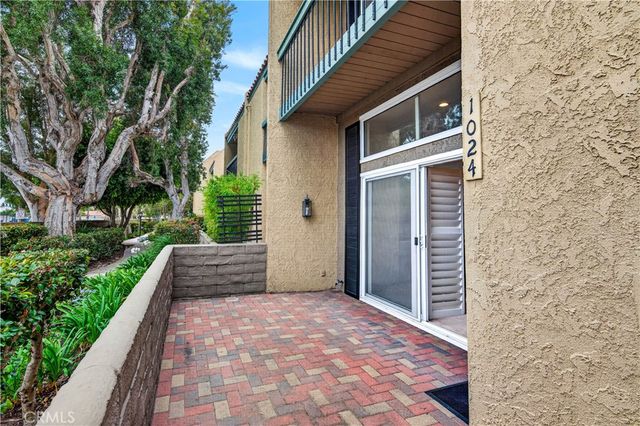1024 Palo Verde Avenue, Long Beach, CA 90815