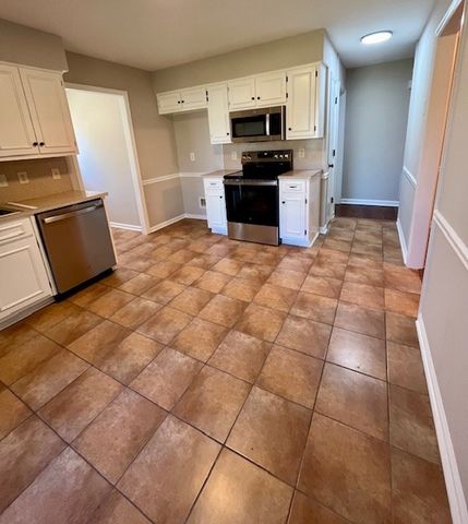 6213 Fitzgerald Drive, Columbus, GA 31907