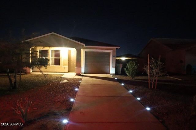 9860 W KAYENTA Drive, Arizona City, AZ 85123