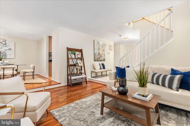 1290 WEDGEWOOD MANOR WAY, Reston, VA 20194