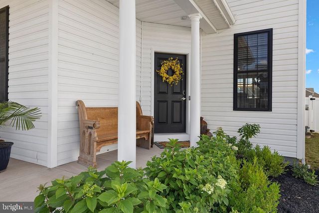 47 NUTHATCH DR, Gettysburg, PA 17325