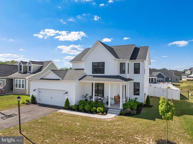 47 NUTHATCH DR, Gettysburg, PA 17325