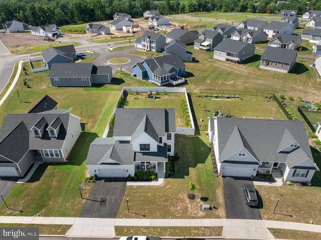 47 NUTHATCH DR, Gettysburg, PA 17325