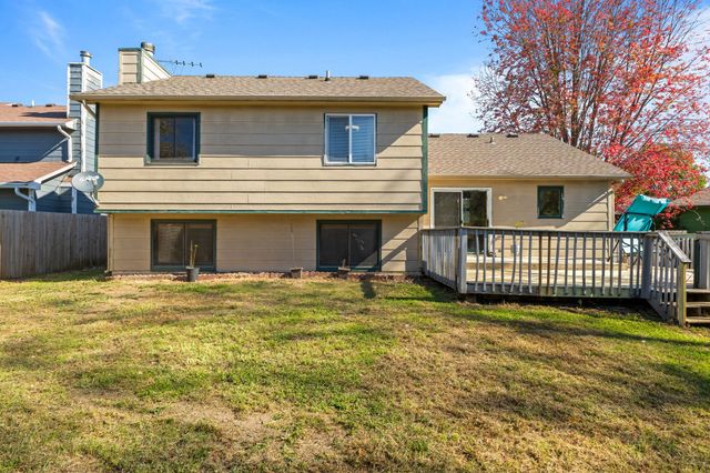 3024 Deerpath Court, Des Moines, IA 50315