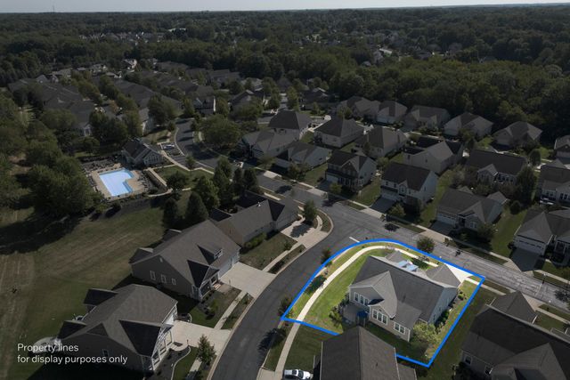 6407 Tournament Drive, Westerville, OH 43082