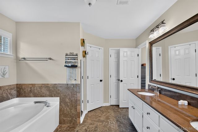 8212 Parkview Court, Montgomery, AL 36117