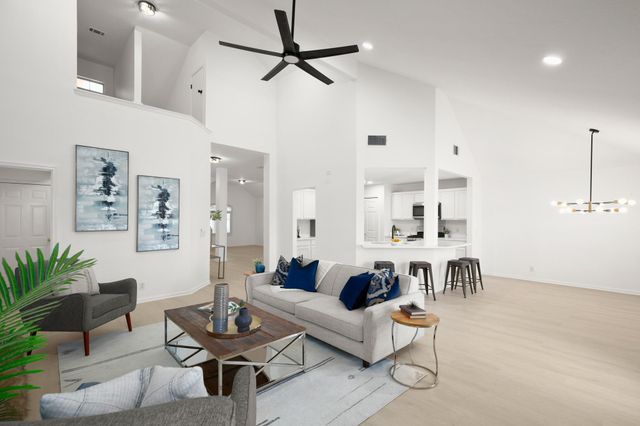 310 Bailey LOOP, Kyle, TX 78640