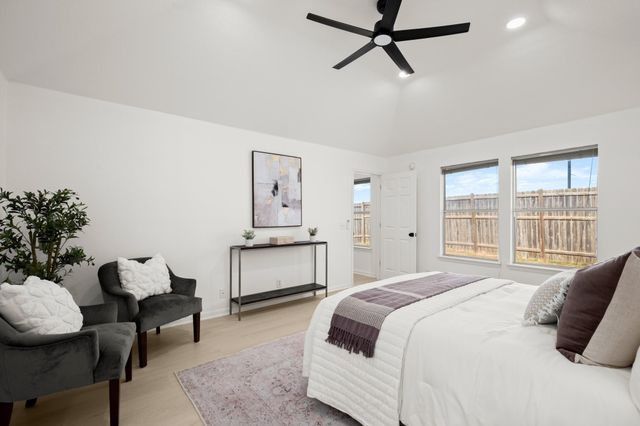 310 Bailey LOOP, Kyle, TX 78640