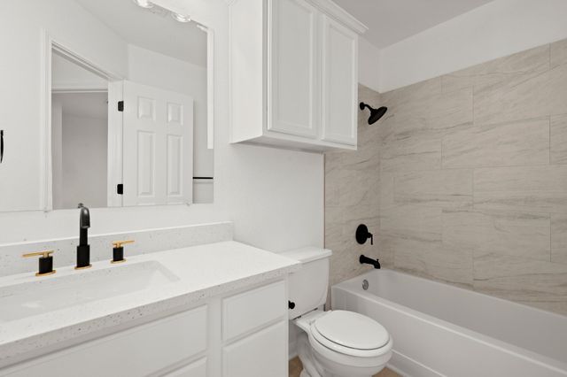 310 Bailey LOOP, Kyle, TX 78640