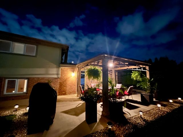7934 W 81st Place, Bridgeview, IL 60455