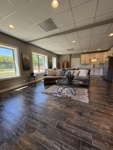 3870 Head RD, Adams, TN 37010