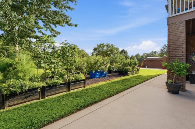 3870 Head RD, Adams, TN 37010