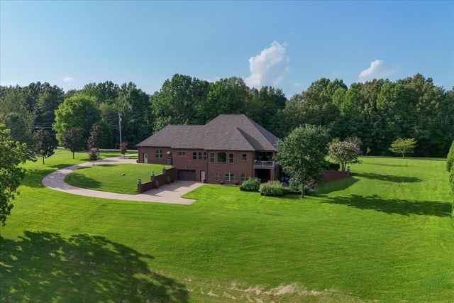 3870 Head RD, Adams, TN 37010