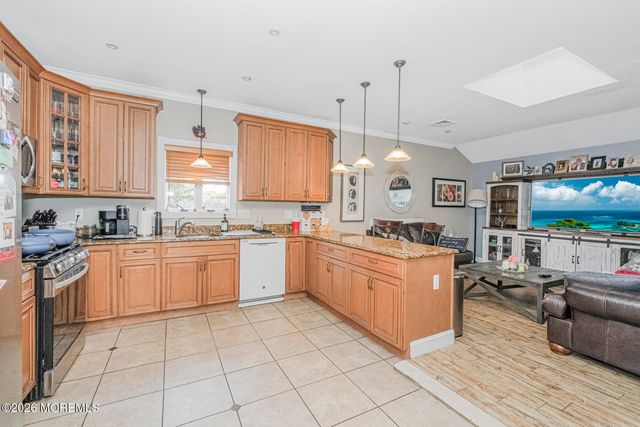 943 Jennifer Lane, Manahawkin, NJ 08050