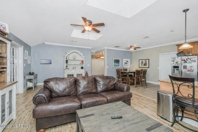 943 Jennifer Lane, Manahawkin, NJ 08050
