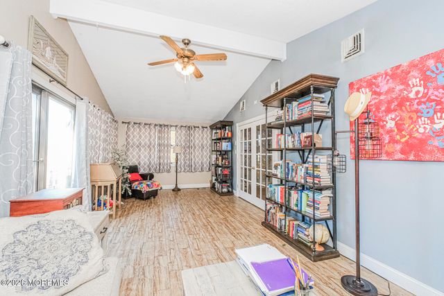 943 Jennifer Lane, Manahawkin, NJ 08050
