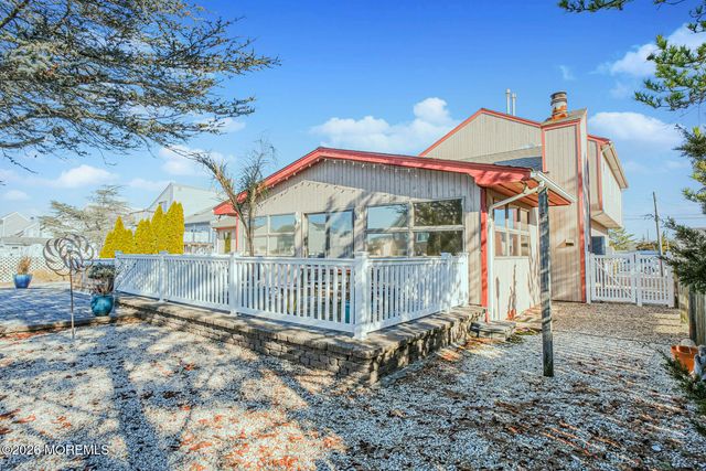 943 Jennifer Lane, Manahawkin, NJ 08050