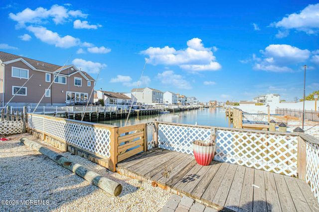 943 Jennifer Lane, Manahawkin, NJ 08050