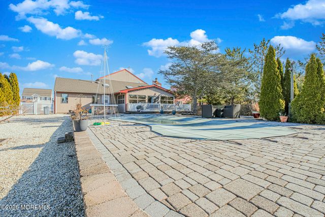 943 Jennifer Lane, Manahawkin, NJ 08050
