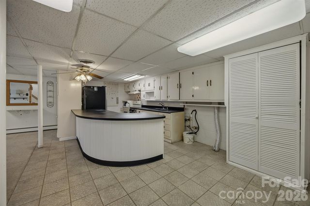 2174 Chester Avenue, Morganton, NC 28655