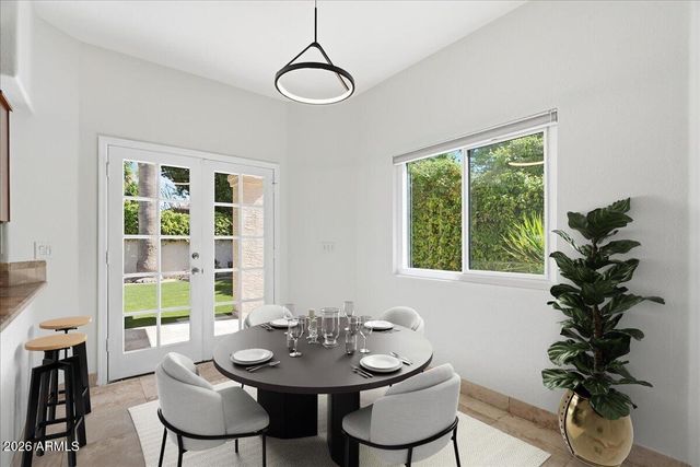 5451 E PIPING ROCK Road, Scottsdale, AZ 85254