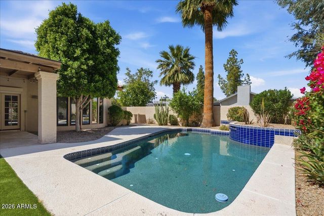 5451 E PIPING ROCK Road, Scottsdale, AZ 85254