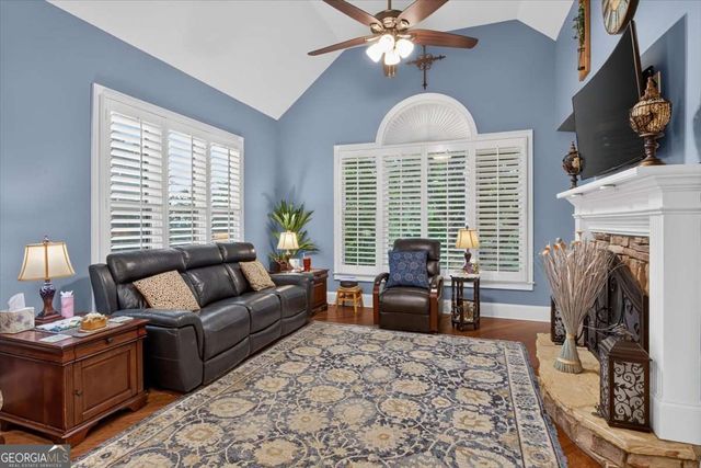 408 Parkbrook Way, Canton, GA 30114