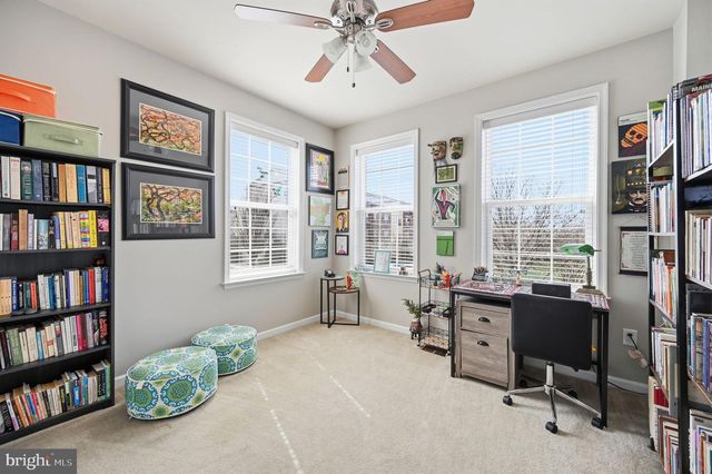 19416 COPPERMINE SQ, Leesburg, VA 20176