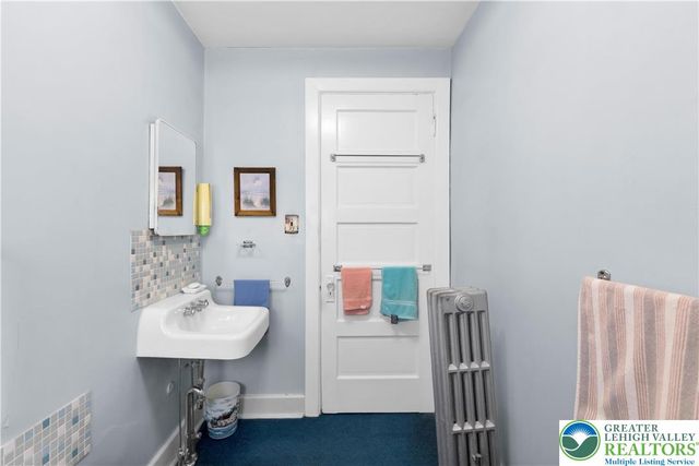 731 6th Avenue, Bethlehem City, PA 18018