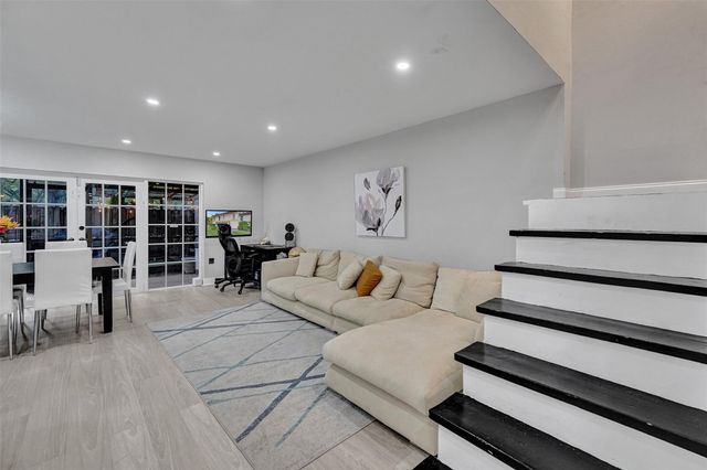 3301 Raleigh Street 4B, Hollywood, FL 33021