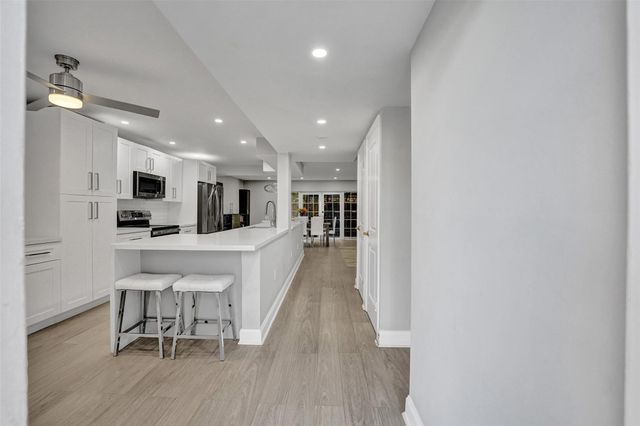 3301 Raleigh Street 4B, Hollywood, FL 33021