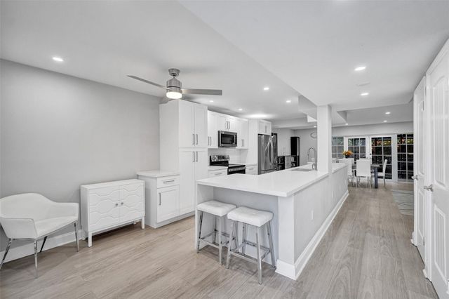 3301 Raleigh Street 4B, Hollywood, FL 33021