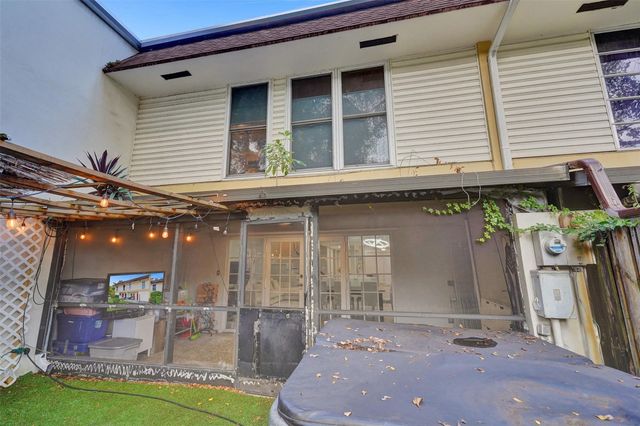 3301 Raleigh Street 4B, Hollywood, FL 33021