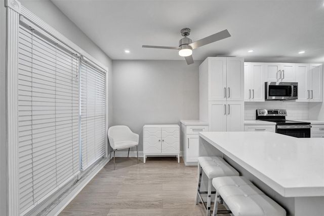 3301 Raleigh Street 4B, Hollywood, FL 33021