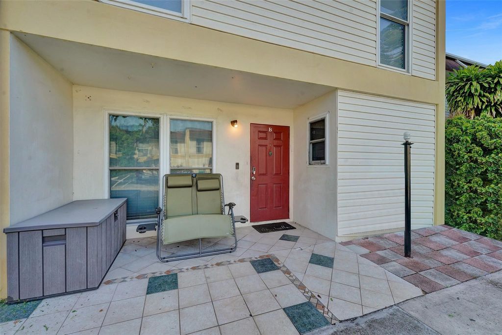 3301 Raleigh Street 4B, Hollywood, FL 33021