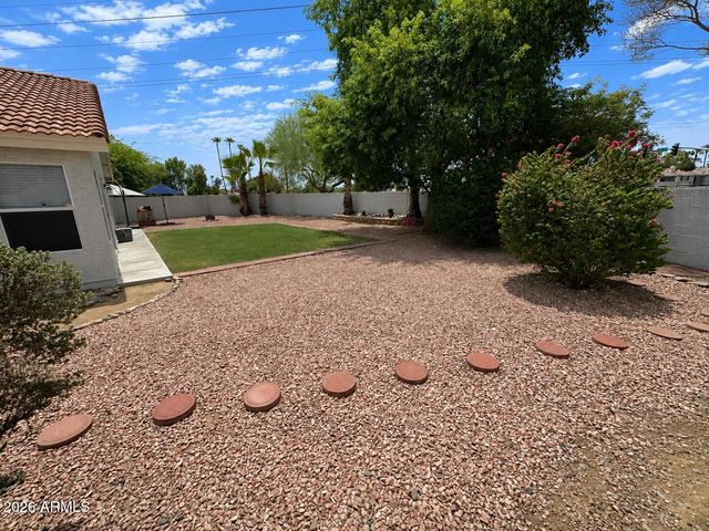 18654 N 78th Drive N, Glendale, AZ 85308