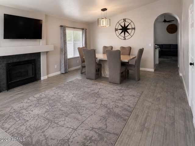 18654 N 78th Drive N, Glendale, AZ 85308