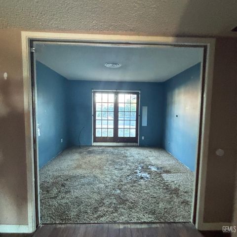 7801 Carol Sue Court, Bakersfield, CA 93308